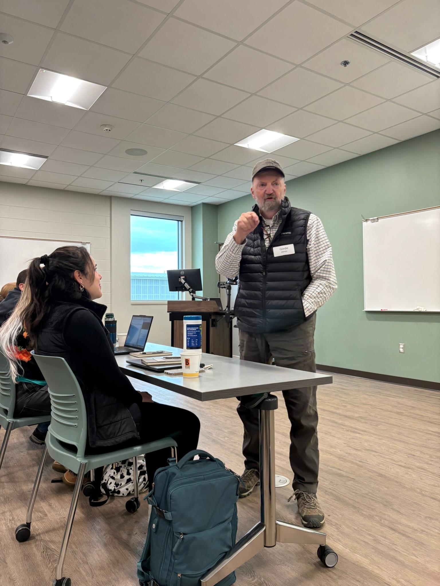 Gordie Jones speaking.JPEG